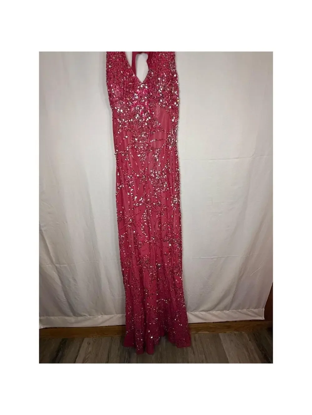 Adrianna Papell Gown Womens Size 8 Pink Sequin Halter Maxi Deep V Back Cutout - Picture 5 of 16